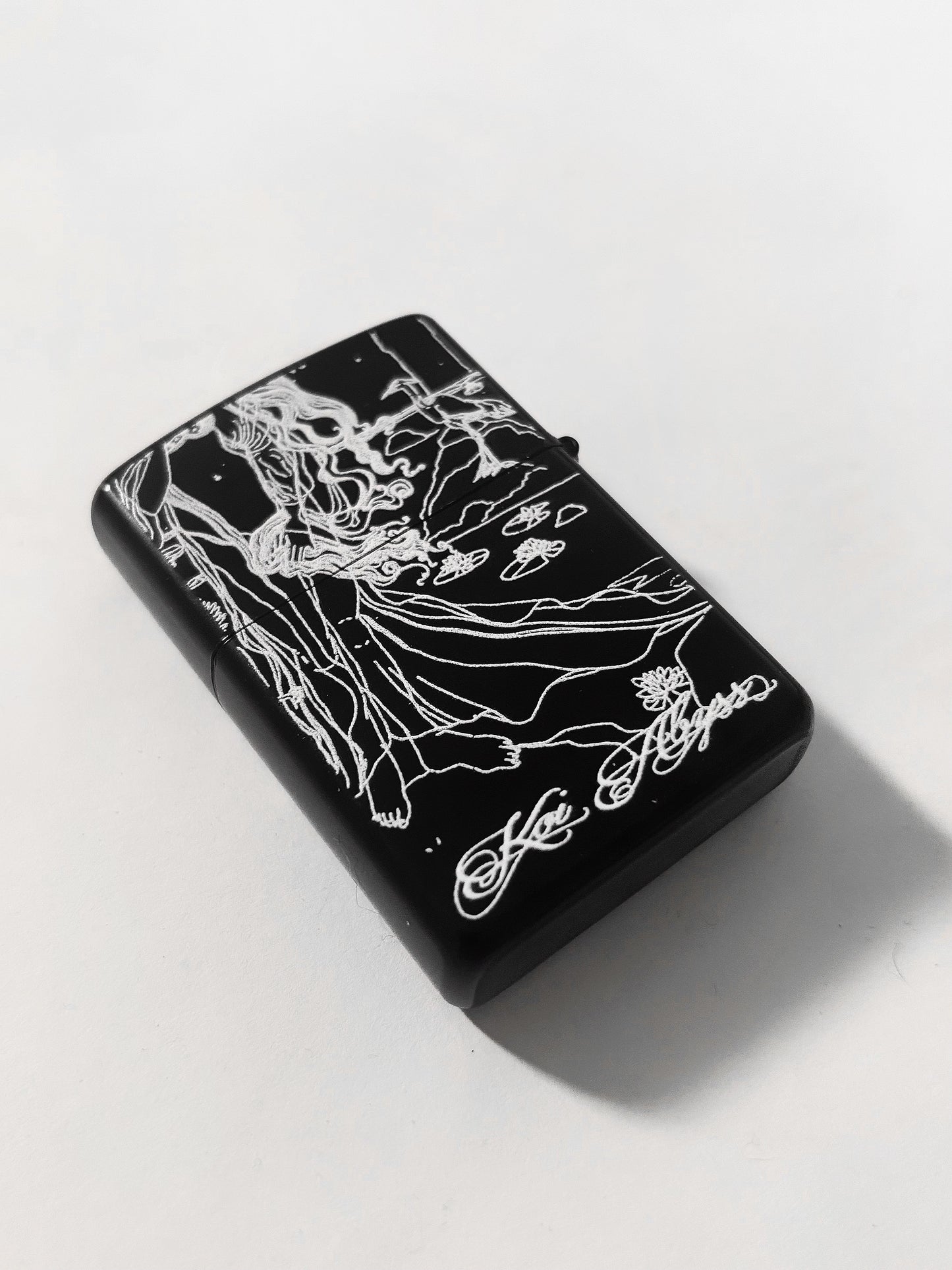 VENUS GUNMETAL LIGHTERS