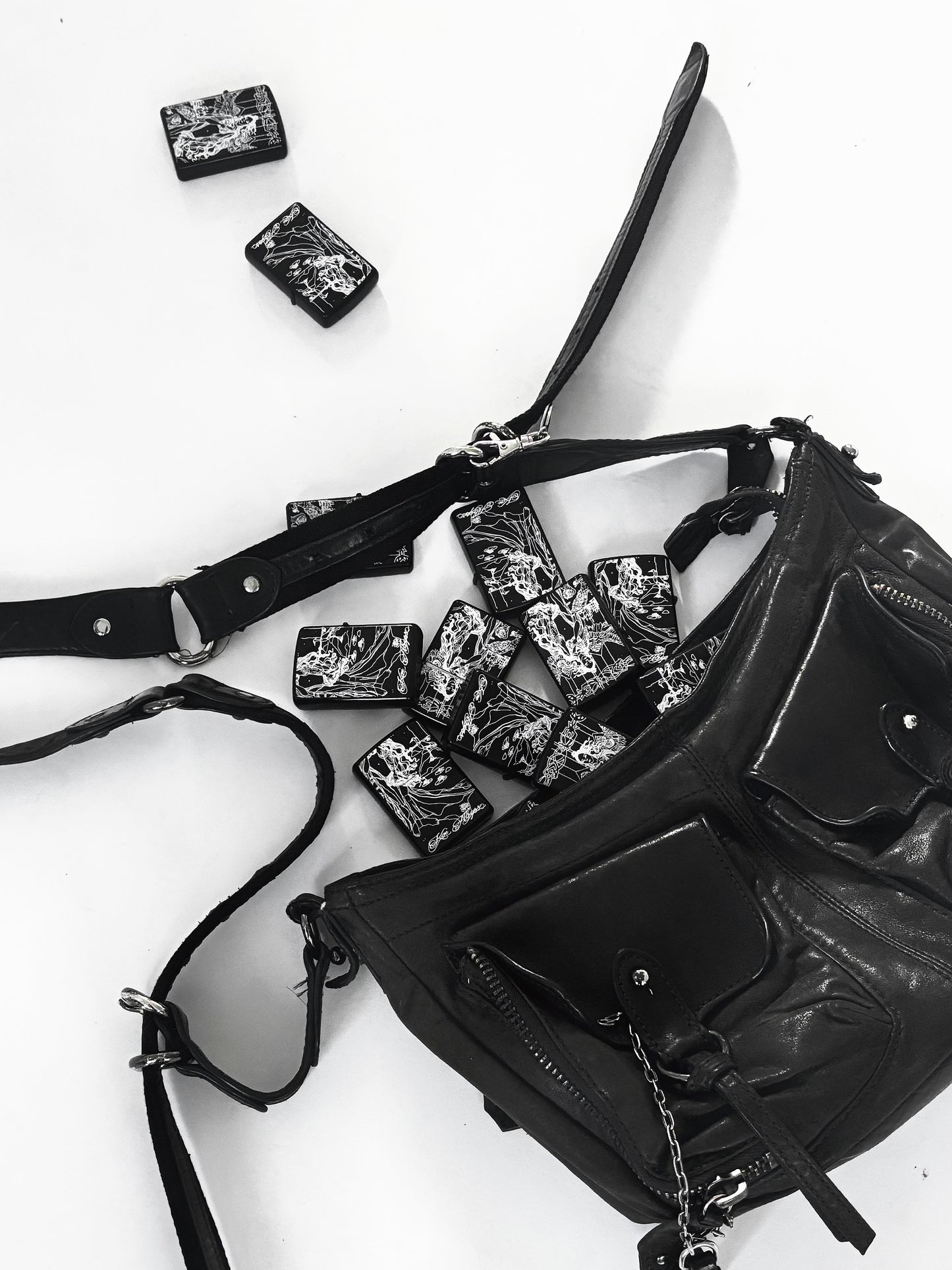 VENUS GUNMETAL LIGHTERS