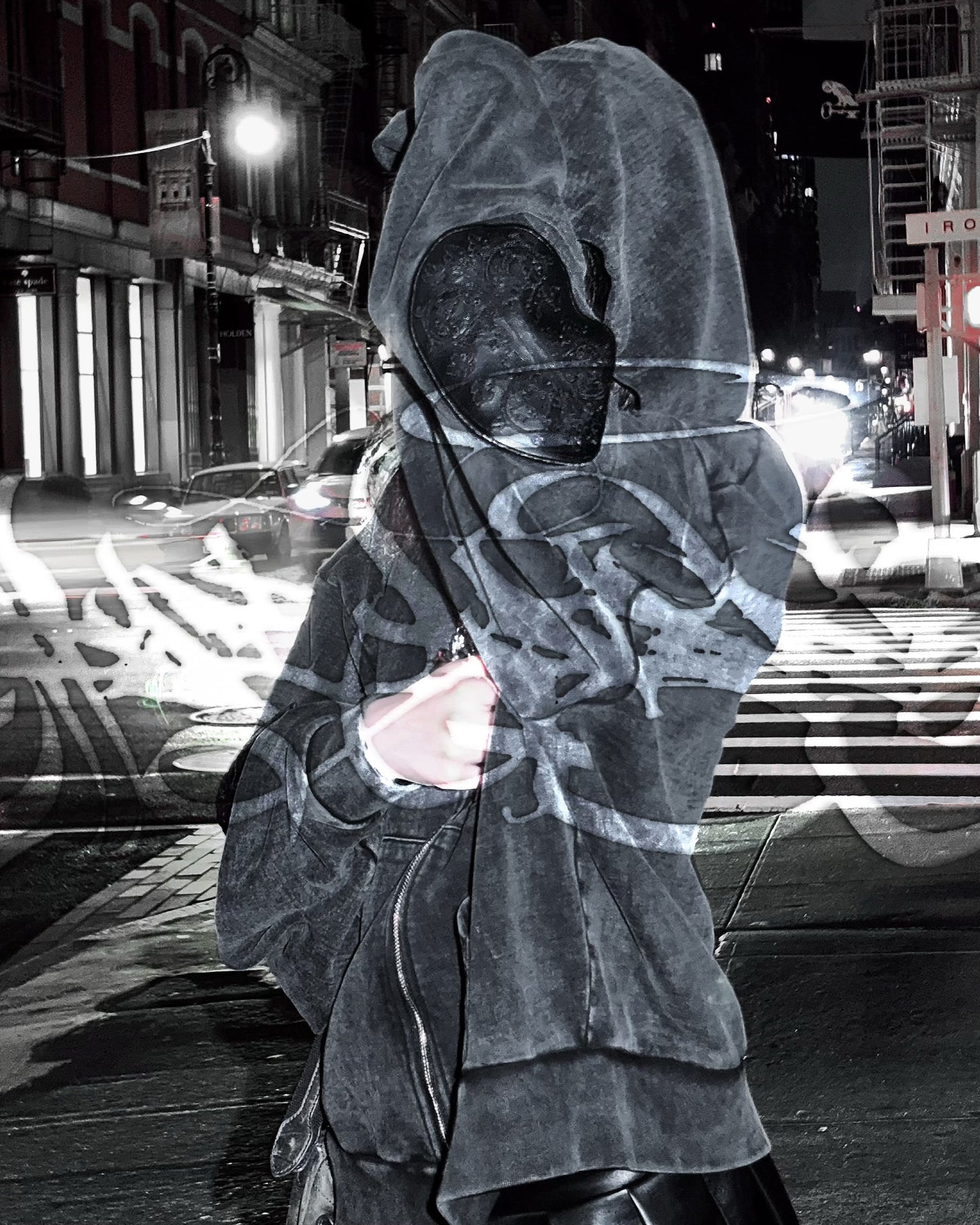 LEATHER PATCH ESSENTIAL ZIP-UP