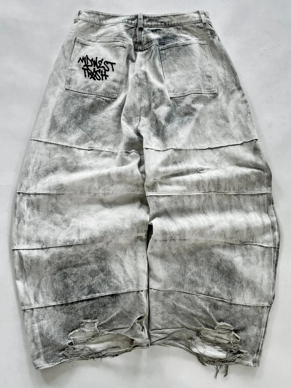 DESTROYED MUD DENIM
